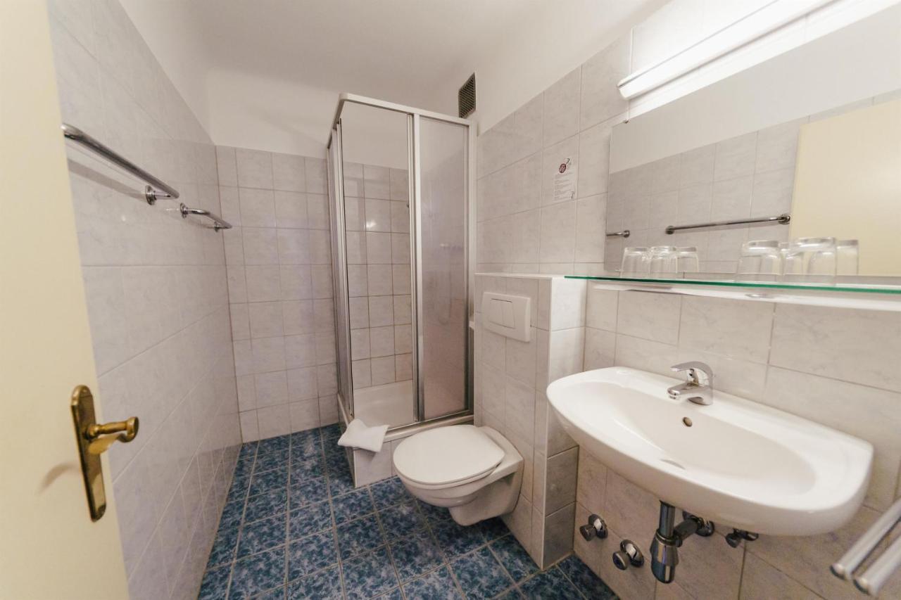 Hotel Gaestehaus Frank Velden am Wörthersee Zewnętrze zdjęcie