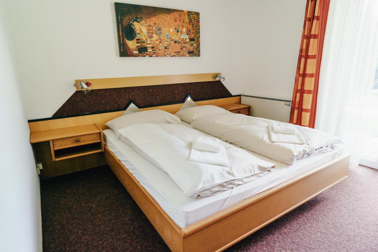 Hotel Gaestehaus Frank Velden am Wörthersee Zewnętrze zdjęcie