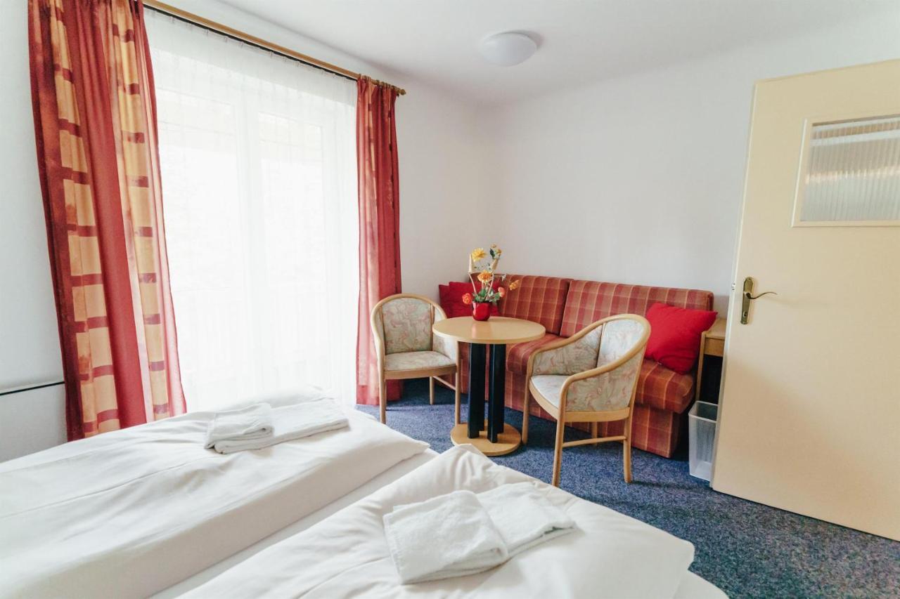 Hotel Gaestehaus Frank Velden am Wörthersee Zewnętrze zdjęcie